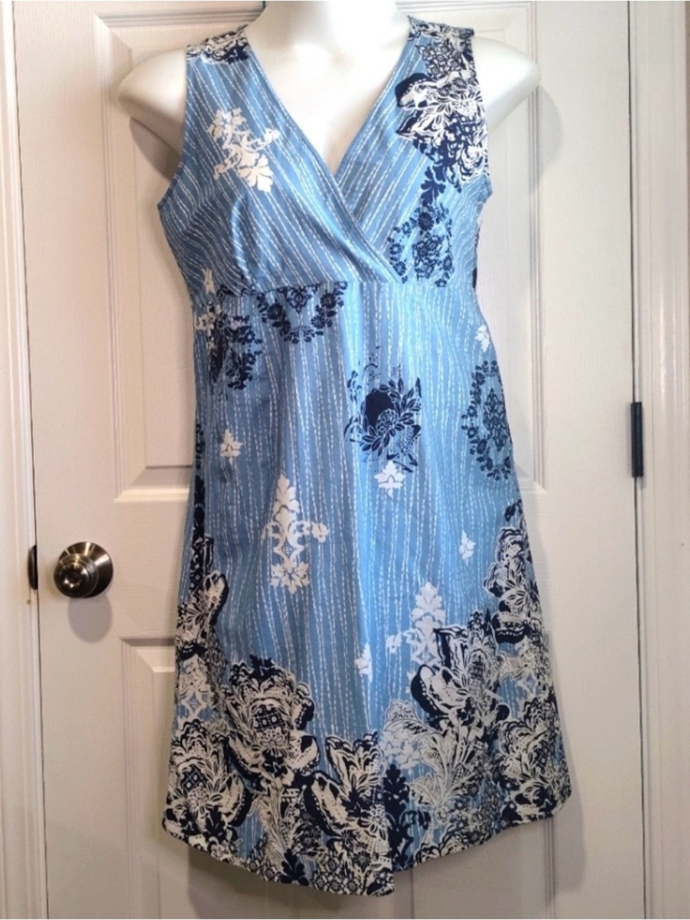 G.H. Bass & Co. Blue and White Floral Dress